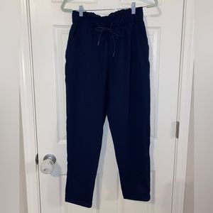 NWT Lululemon Stretch High Rise 7/8 Pant size 6